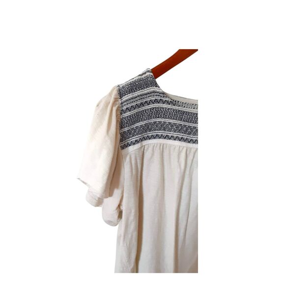 Vince Camuto Flutter Sleeve Peasant Top Size L Boho Chic Embroidered Cotton - Picture 7 of 9